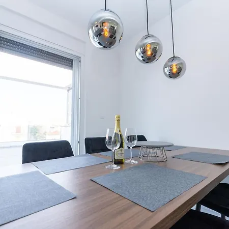 Sea Breeze Apartament